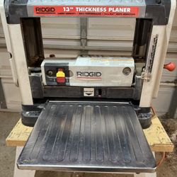 Rigid 13in Woodworking Planer