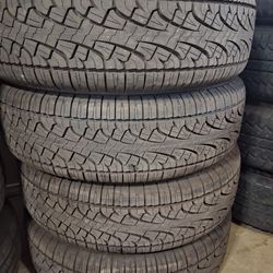 Set de 4 Llantas  265 70 17 Pirelli Scorpion