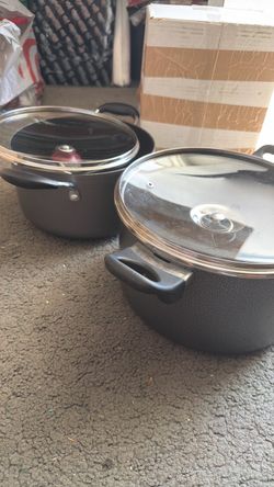 2 nonstick pot 12 Quart and 7 Quart , $25