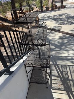 Outdoor plant shelf iron