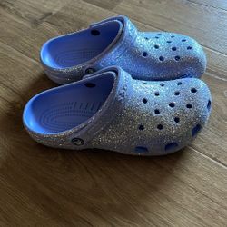 Crocs Women size 9