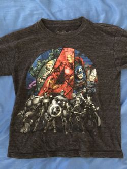 The avengers Boys T-shirt size small