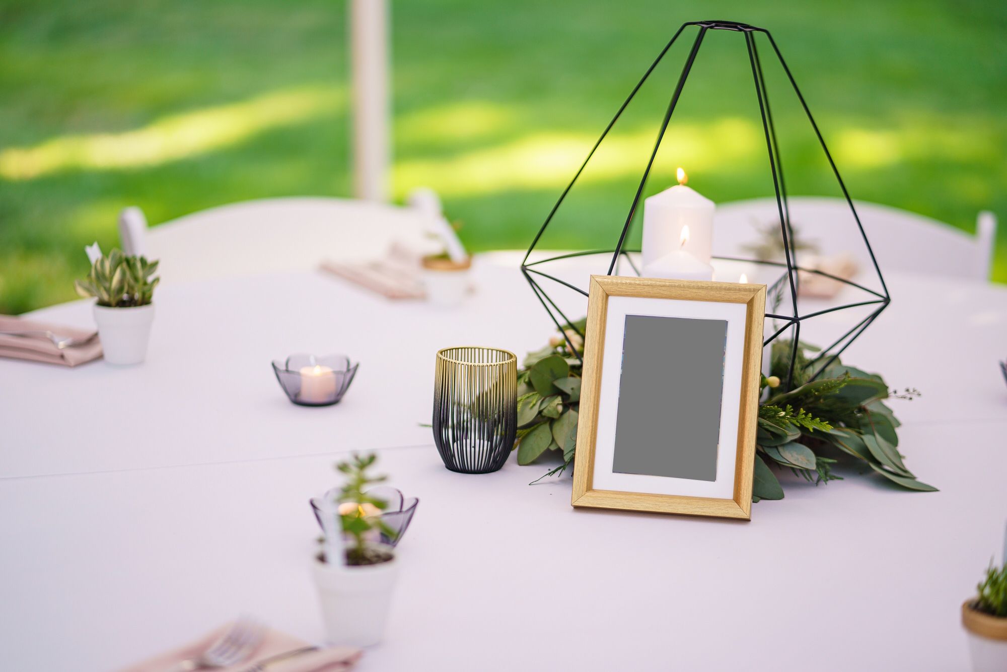 Table Decorations For Wedding Or Event