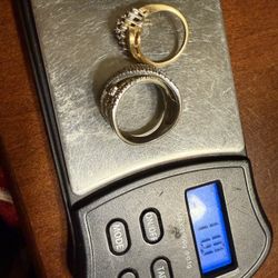 14k Gold 11 Grams Two Gold Ring With Diamonds