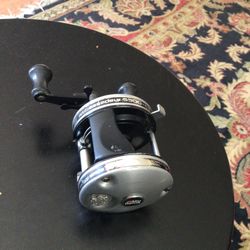Abu Garcia Ambasadeur 5500   C3    3ball Bearing Fishing  Reel Very good condition