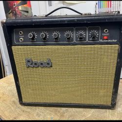 Rickenbacker Road R14 Guitar Amplifier