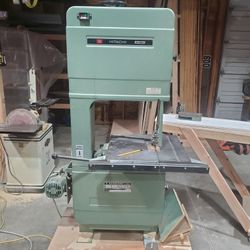 16" Hitachi B-600a Bandsaw