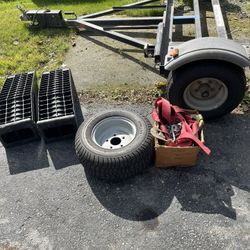 Tow Dolly