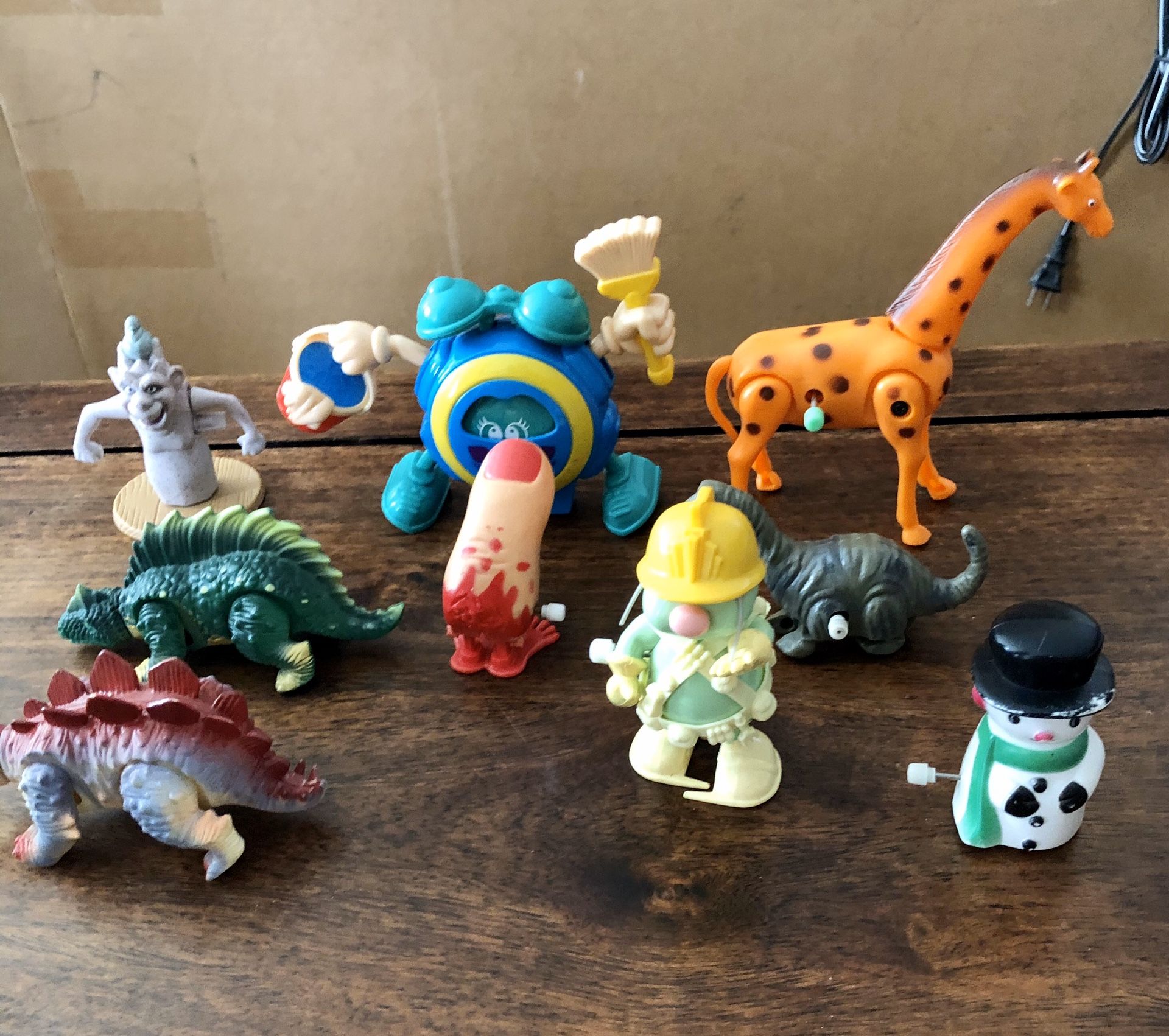 16 Vintage Collectible Wind-Up Toys!