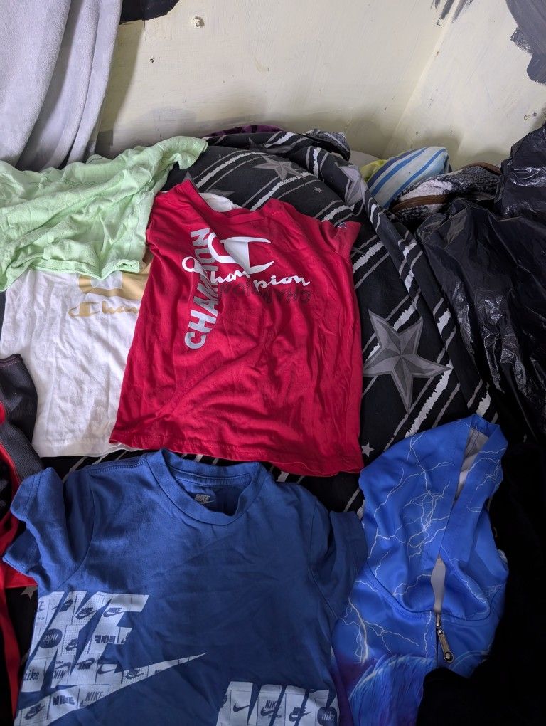 Nike Champion Kids Cloths