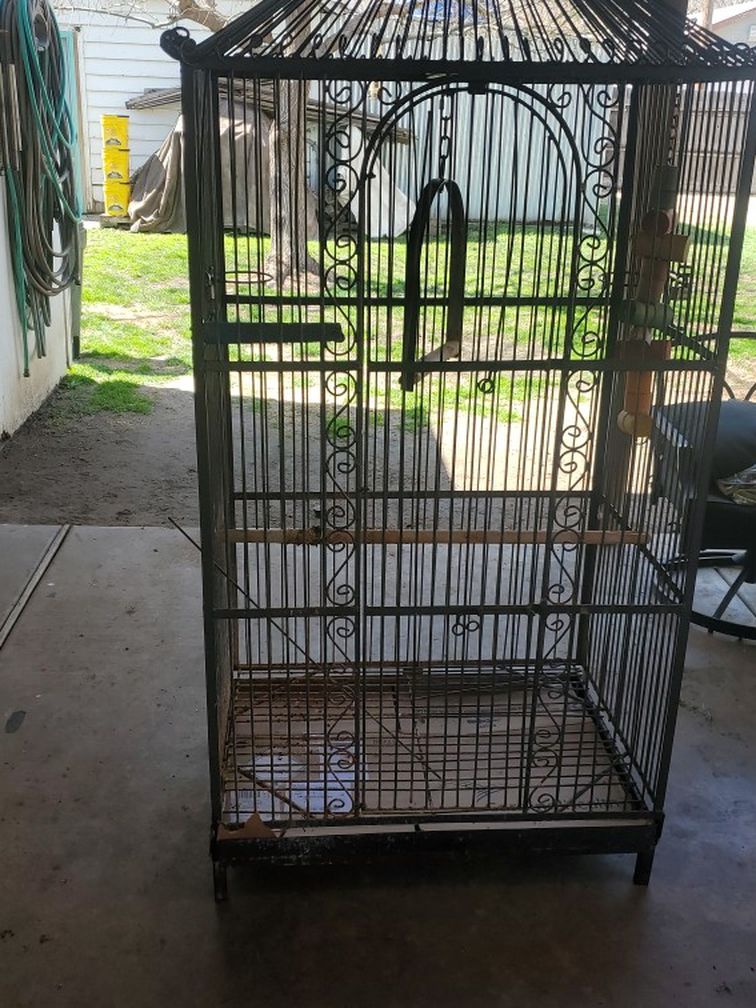 Large Parrot Cage