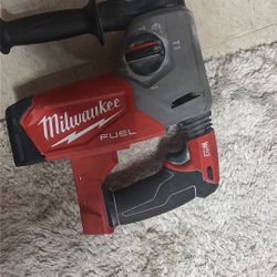 M18 Hammer Drill