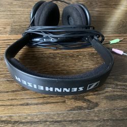 Sennheiser Wired Headphones Over-the-ear  