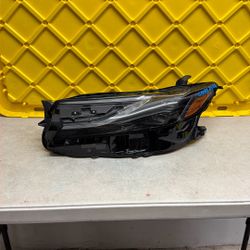 Toyota Camry Left Driver Dual Beam Headlight 2024 2025 2026