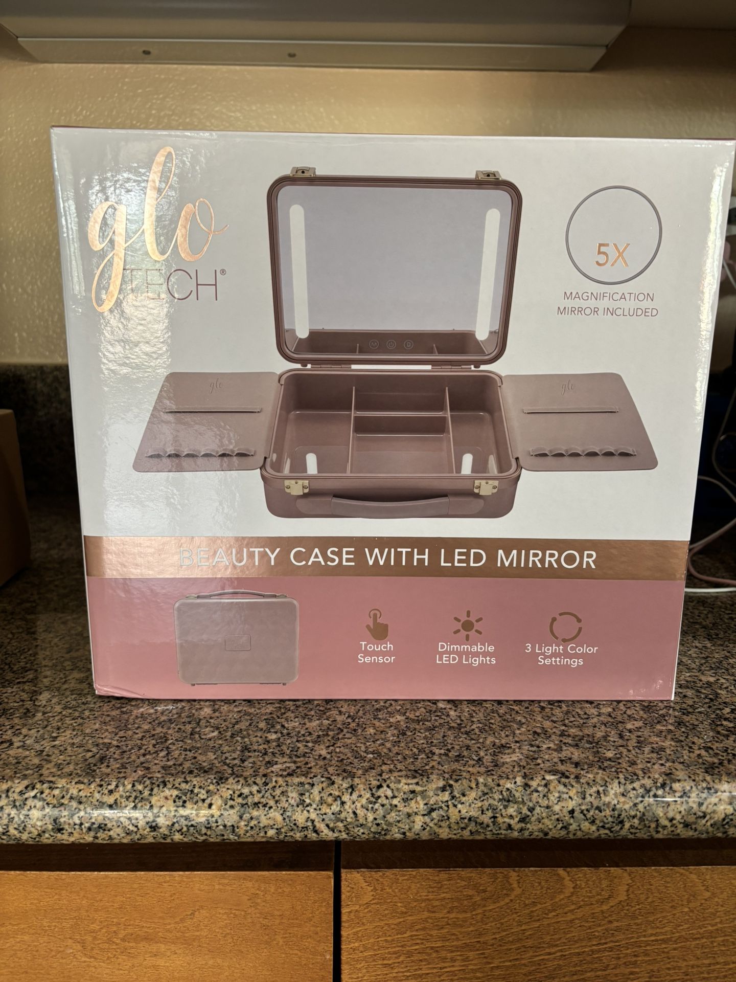 Glo Tech Beauty Case With Mirror