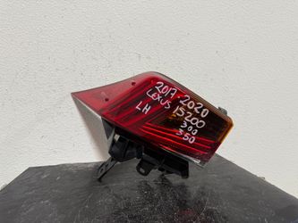 LEXUS IS LEFT TAILLIGHT 2017 