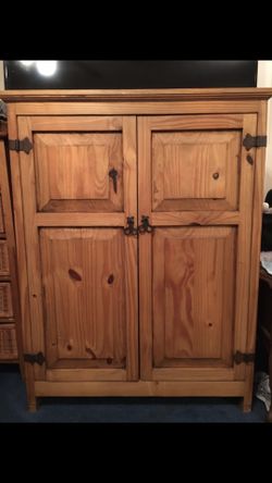 Pine armoire