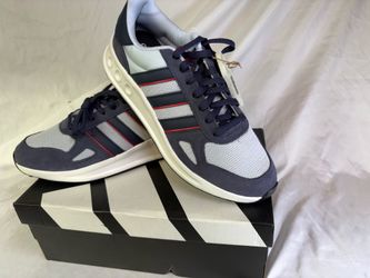 Run 84 size 10 men’s 9 women’s