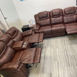 Awesome , Brand New, Reclining Sofa And loveseat
