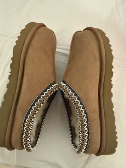 Ugg slippers