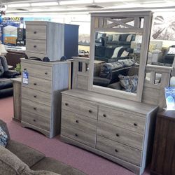 🇺🇸HUGE Blowout Furniture Sale!🇺🇸 Brand  New 4 PC Twin Size Bedroom Set! $50 Down Takes It Home Today!