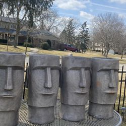 Very Gorgeous Pots  For  Flowers 💐  Is  Stone Each ☝️ One  85