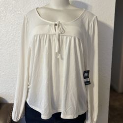 Women’s New With tags Medium top Lucky Brand 