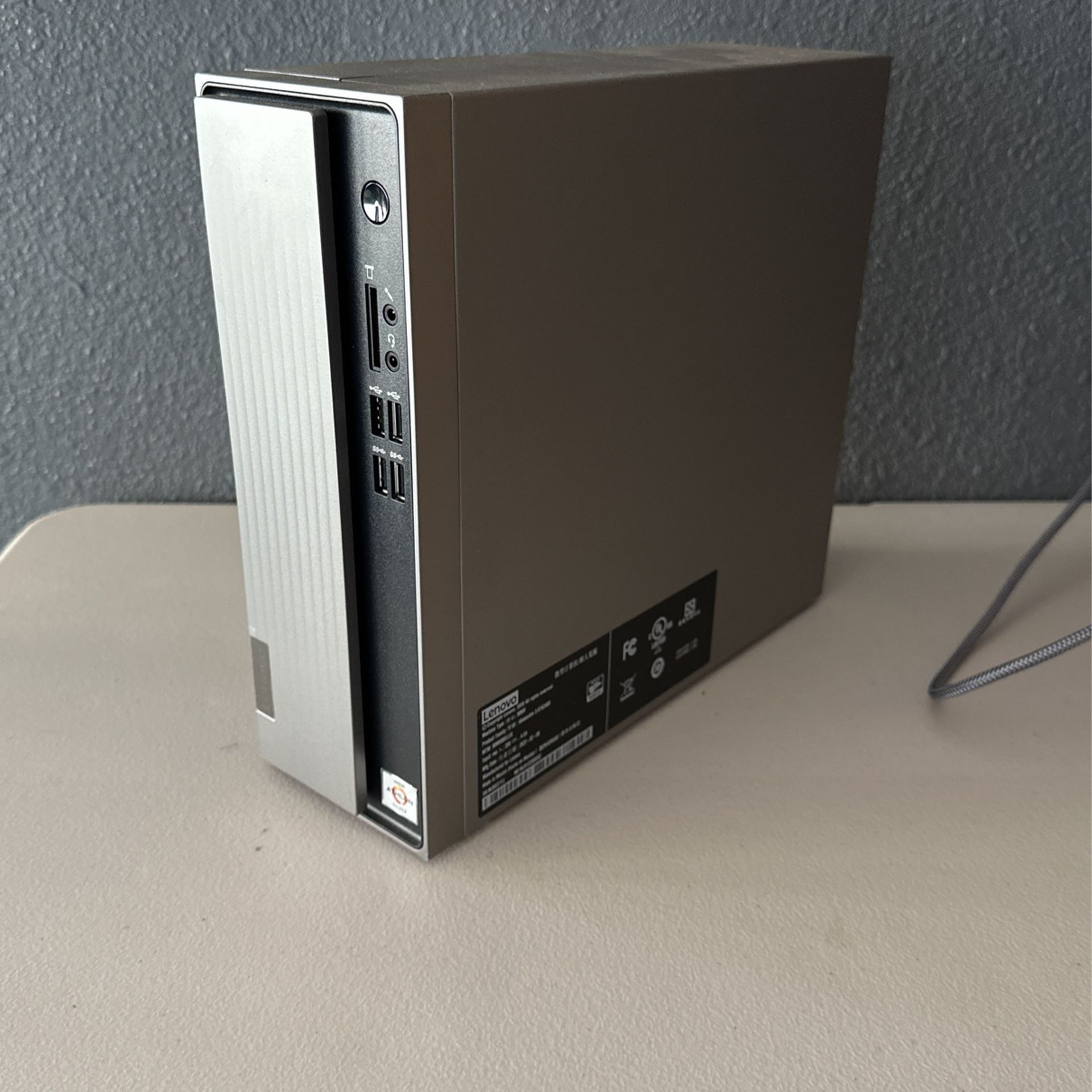 Lenovo Athlon Silver