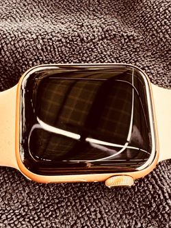 $50 OBO APPLE WATCH SERIES 6  ROSE GOLD LIKE NEWION-X  GLASS  GPS  WR-50M  WATCH