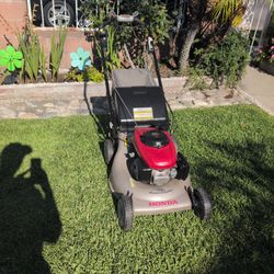 Lawn Mower 