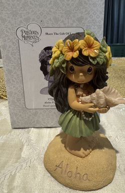 Precious Moments Aloha Hawaiian Girl Resin Home Decor Collectible Figurine