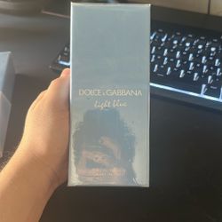 Women’s Dolce & Gabbana “Light Blue” Perfume Brand New