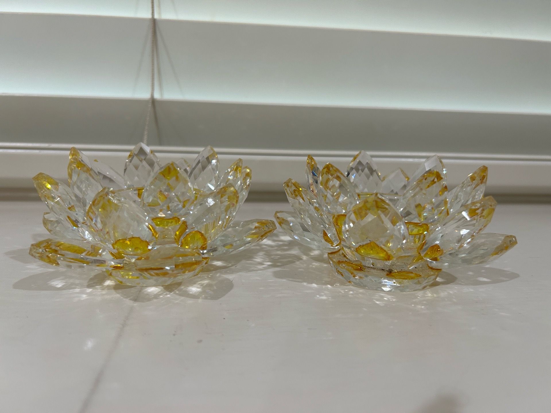 Crystal candle holder