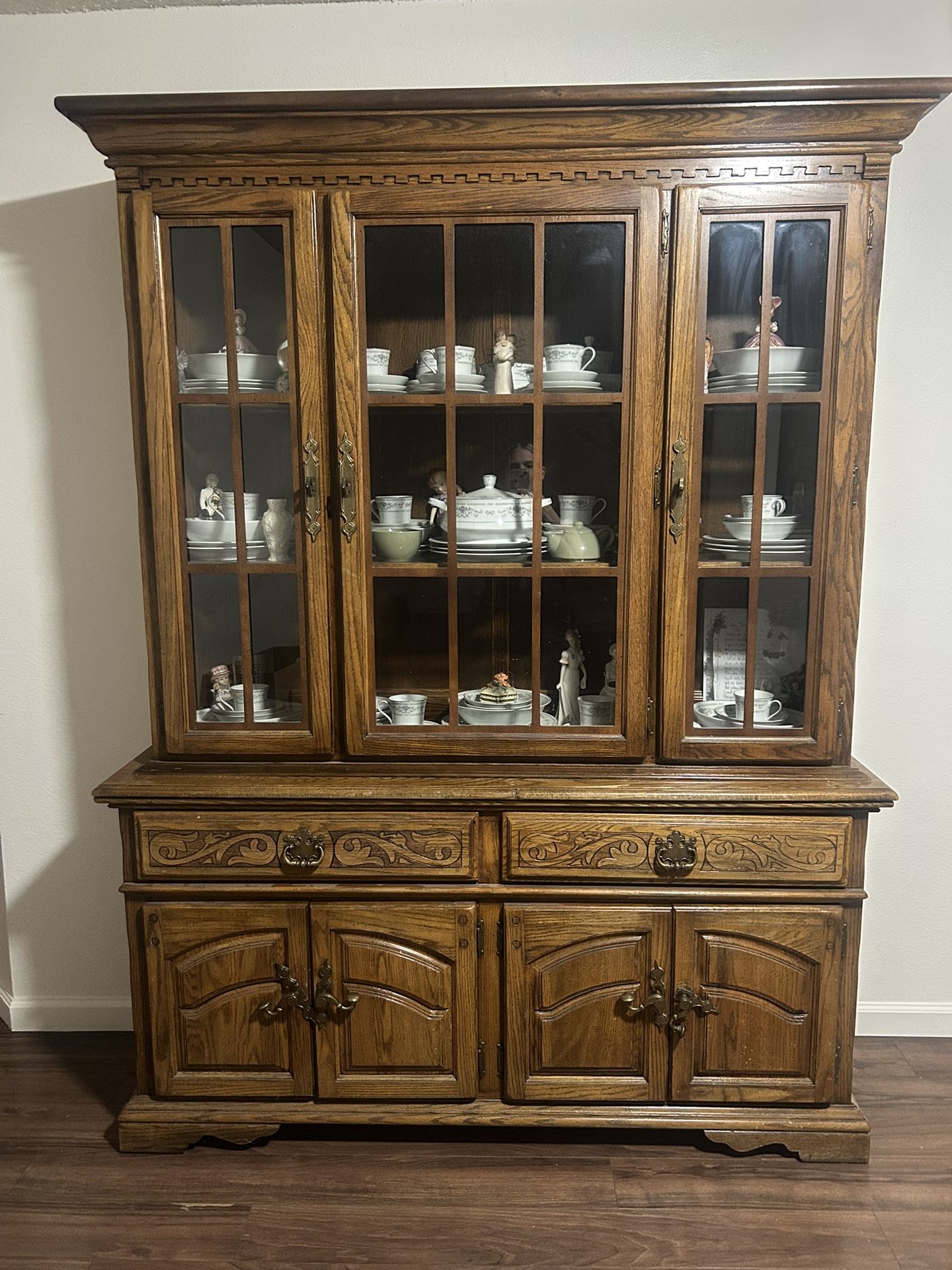 China hutch