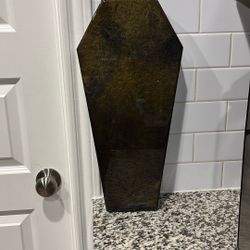 Epoxy Coffin 