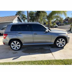 2010 Mercedes-Benz GLK 350