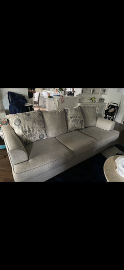 Couch With Pillows 