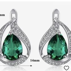 925 Sterling Silver Teardrop Emerald Earrings