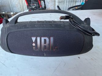 JBL Charge  5 Portable Bluetooth Speaker