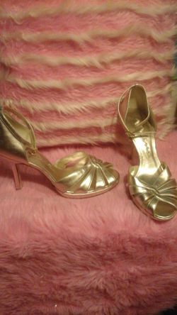 NINA High heels shoes / sneakers / zapatillas / zapatos con tacón