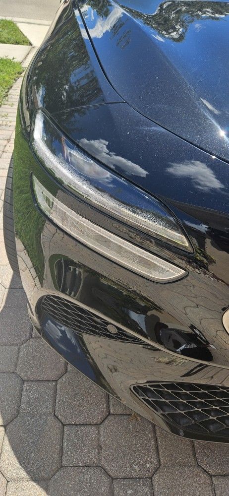 OEM 2022 Genesis G70 Passenger Side Headlight