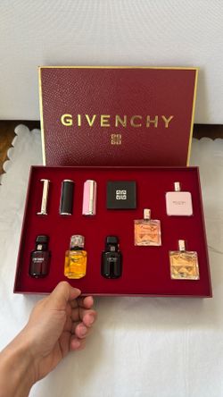 Givenchy Makeup Women Gift Set , Retail Price 330