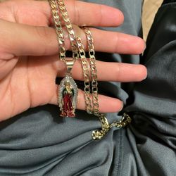 Necklace 