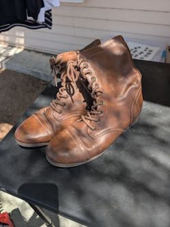 Brown boots