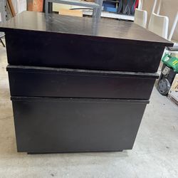 Crate And Barrel Adjustable  Desk