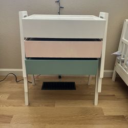 Side Table/ Coffee Table 