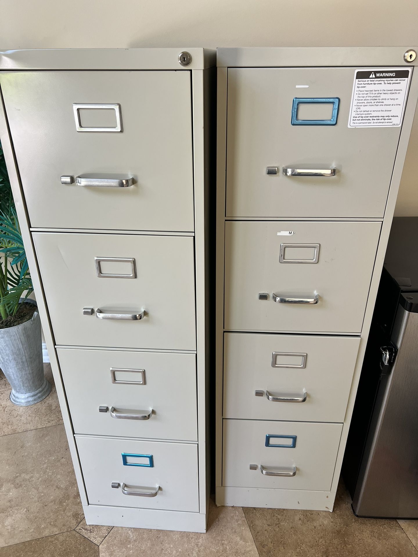 2 File Cabinets With Locks