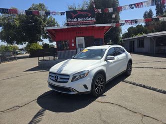 2016 Mercedes-Benz GLA 250