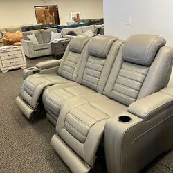  🚀🚚 Same Day Delivery 🚚🚀 Backtrack Gray Power Reclining Sofa With Power Headrest and Massage $2,299.00