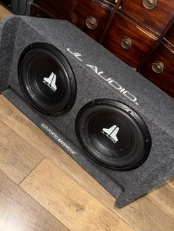 JL Audio Slot-ported Bass Wedge 2 12s